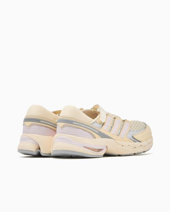 26FW 아디다스 스니커즈 LA1538 DOM - ADIDAS