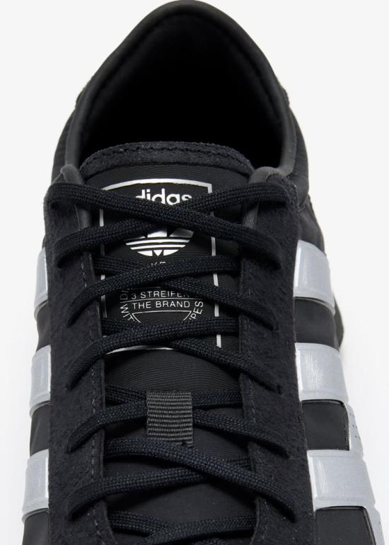  아디다스 스니커즈 KI6709 Core Black Tech Grey Metallic DOM - ADIDAS