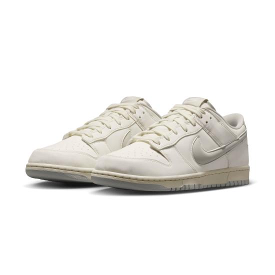  나이키 스니커즈 IM4411 100 DOM