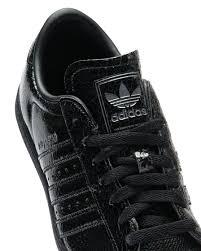 26FW 아디다스 스니커즈 HP3761 DOM