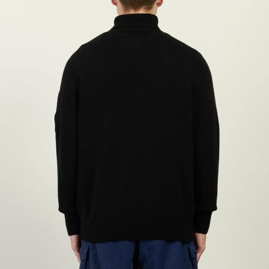26FW 씨피 컴퍼니 터틀넥 21CMKN086A 110149A 999 BLACK DOM - C.P. COMPANY