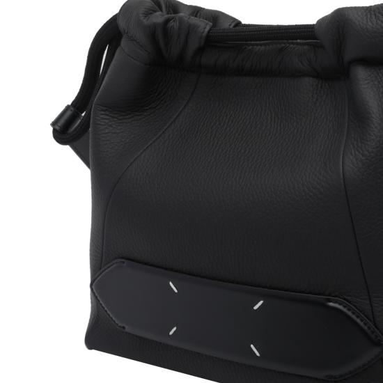 26FW 마르지엘라 5AC 소프트 숄더백 SB1WG0044 P8836T8013 BLACK - MAISON MARGIELA