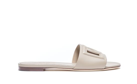 26FW 돌체앤가바나 DG 로고 카프스킨 슬리퍼 CQ0436 AY3298I399 BEIGE