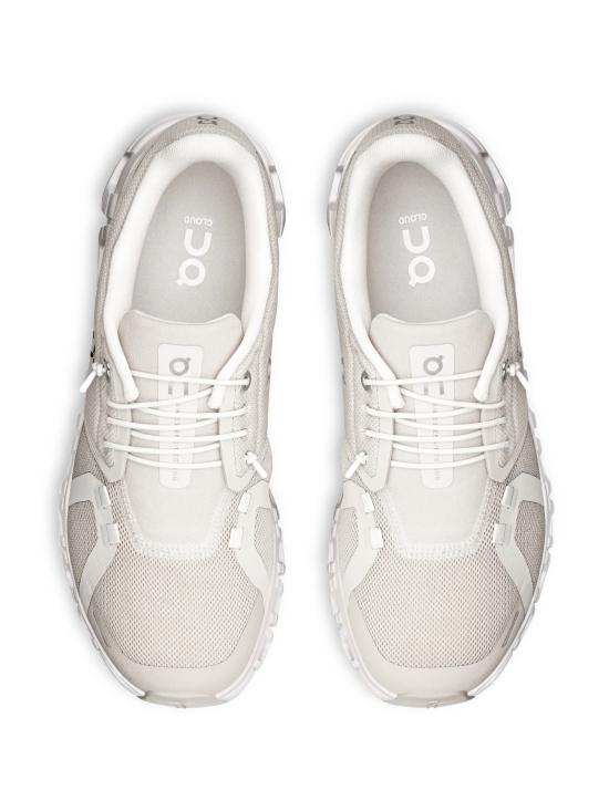 26FW 온 러닝 클라우드 6 스니커즈 3WF10060755 PEARL WHITE - ON RUNNING