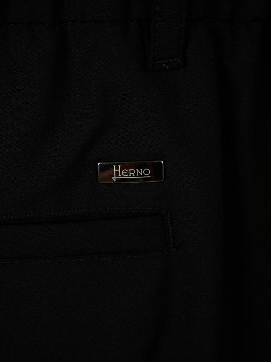 26FW 에르노 스트레이트 팬츠 PT000163U 128089300 NERO - HERNO
