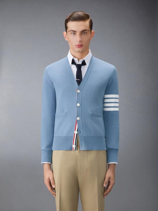 26FW 톰브라운 코튼 밀라노 스티치 4바 V넥 가디건 MKC171A 00219 471 LIGHT BLUE DOM - THOM BROWNE