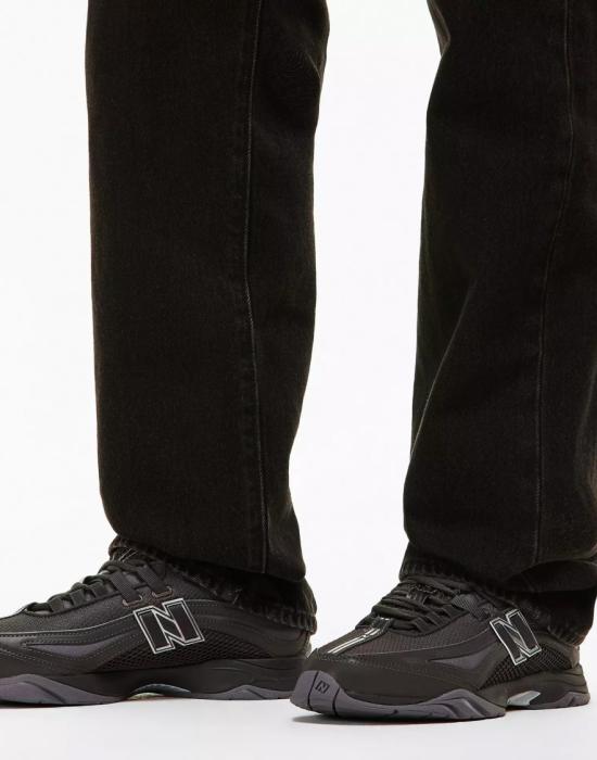 26FW 뉴발란스 스니커즈 URC563AR Black - NEW BALANCE