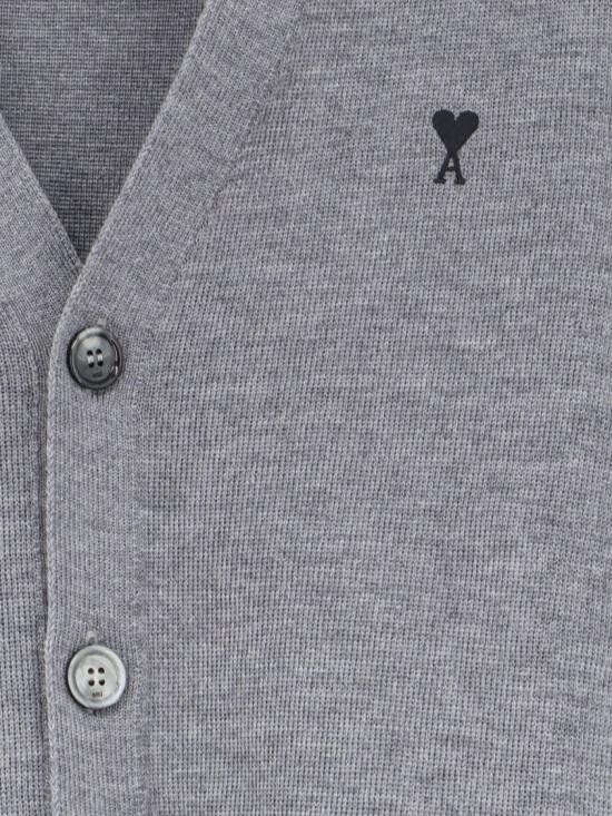 26FW 아미 ADC 울 V넥 가디건 HKC361 001 A336 Grey - AMI