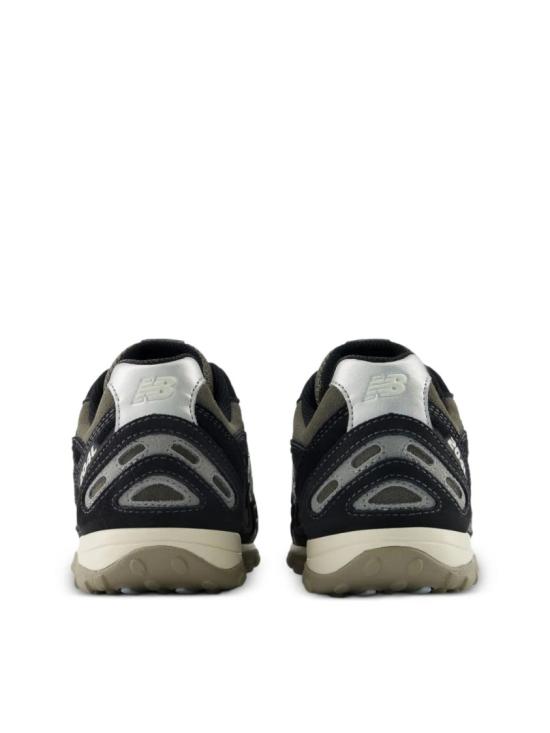 26FW 뉴발란스 204L 스웨이드 스니커즈 U204L5WZ Black - NEW BALANCE