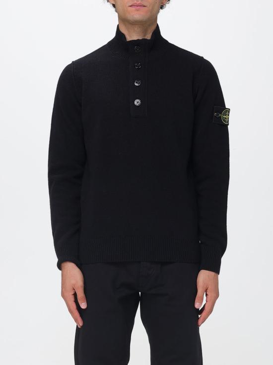 26FW 스톤 아일랜드 버튼 플래킷 램스울 레귤러 핏 하프 집 스웨터 5100040S0043 V0029 Black