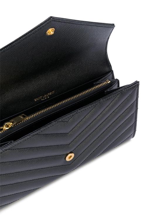  생로랑 그랑 드 뿌드르 엠보스드 레더 카산드라 마틀라세 라지 플랩 지갑 372264BOW011000 DOM - SAINT LAURENT