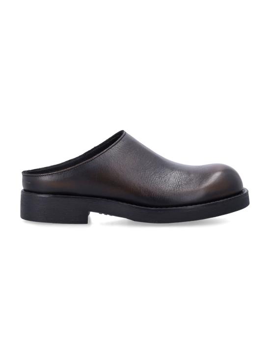 26FW MM6 메종마르지엘라 슈즈 S59WX0088P7896 H0A16 CAPPUCCINO BLACK