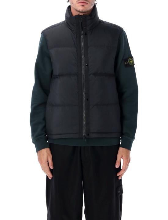 26FW 스톤 아일랜드 베스트 S15G100004S0483 V0029 BLACK