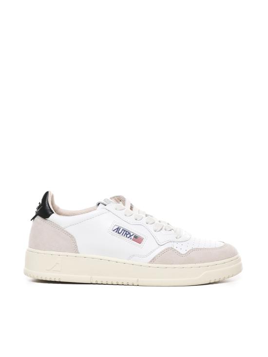 26FW 오트리 메달리스트 로우 스니커즈 AULM LS21 WHITE BLACK - AUTRY