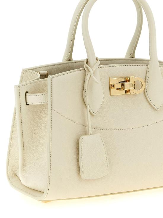  살바토레 페라가모 가방 페라가모 뉴 페라가모 스튜디오 소프트 핸드백 화이트 - SALVATORE FERRAGAMO