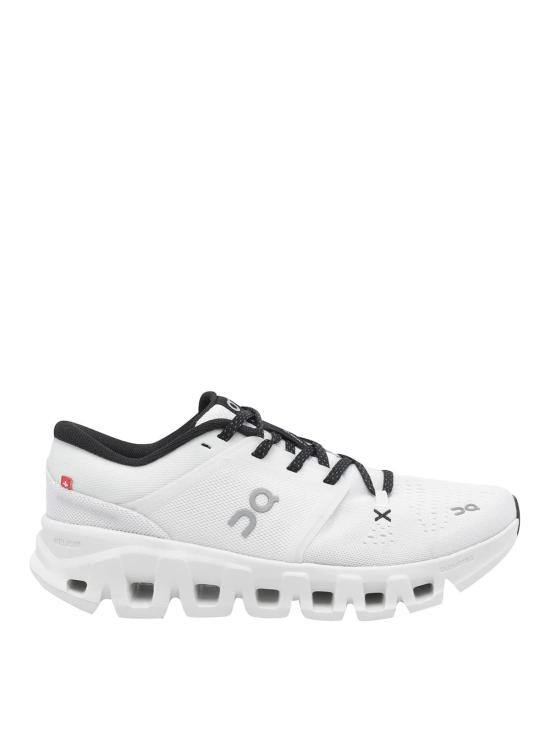 26FW 온 러닝 스니커즈 3WG30060462 WHITE