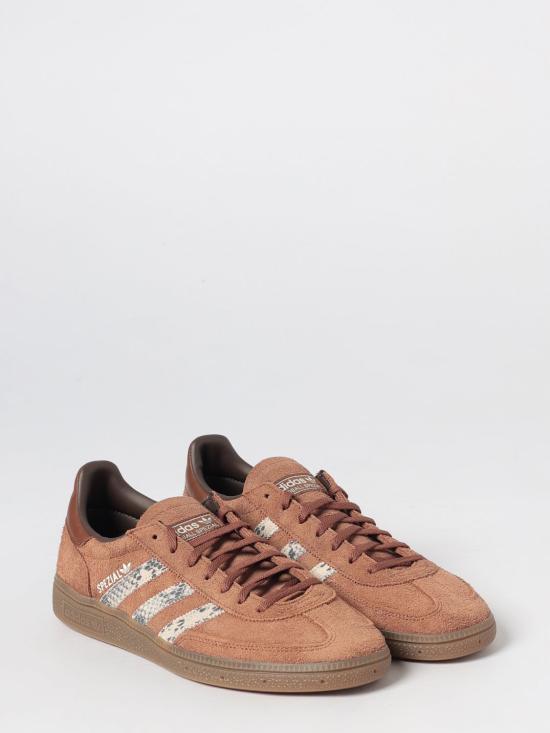 26FW 아디다스 스니커즈 KI2165 Brown - ADIDAS