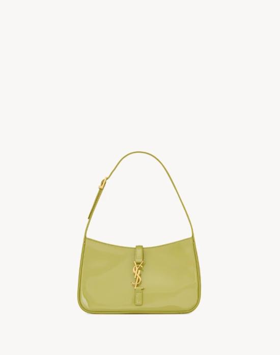 26FW 생로랑 르 5 아 7 페이턴트 레더 657228B870W 3566 GREEN