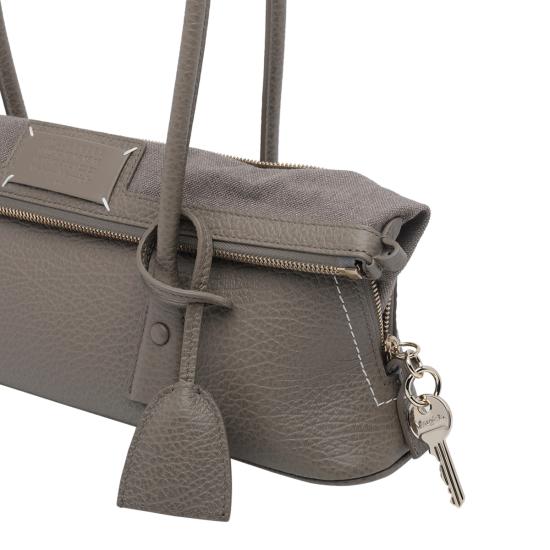 26FW 마르지엘라 숄더백 SB1ZH0007 P8833T2146 GREY - MAISON MARGIELA