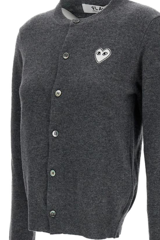 26FW 꼼데가르송 플레이 화이트 하트 니트 가디건 AXN0610513 Grey - COMME DES GARCONS