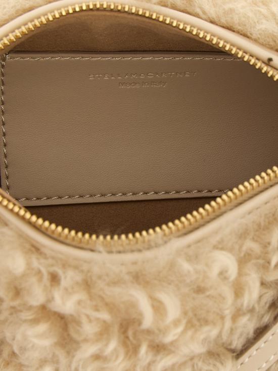 26FW 스텔라 맥카트니 숄더백 양털 클러치 베이지 - STELLA MCCARTNEY