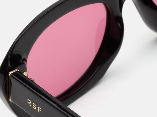26FW 레트로슈퍼퓨처 선글라스 Epoca Fragolina BLACK - RETROSUPERFUTURE