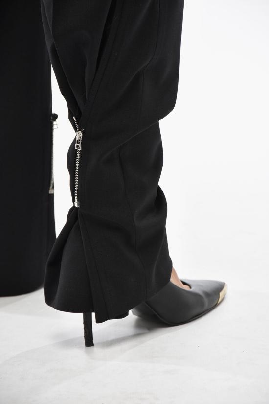  자크뮈스 스트레이트 팬츠 22H223PA021 1075 990 26 Black - JACQUEMUS