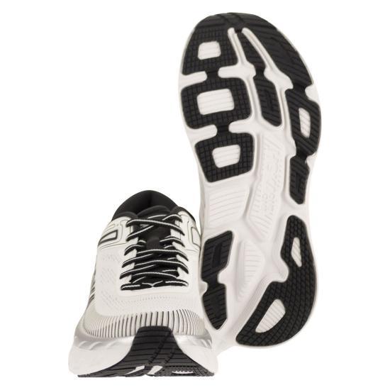26FW 호카 본디 7 1110519 WHITE BLACK - HOKA