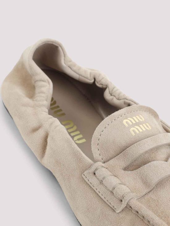 26FW 미우미우 루슈 나파 레더 로퍼 5D341EFD005008F0F24 DARK BEIGE - MIU MIU