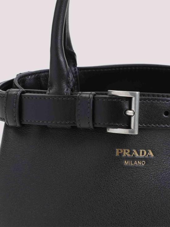 26FW 프라다 스몰 가죽 벨트 백 1BA502VOBO2CY9F0002 BLACK - PRADA