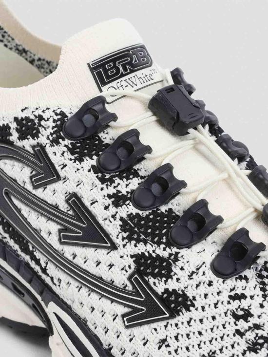 26FW 오프화이트 스니커즈 W28KS6F001 BLACK - OFF WHITE