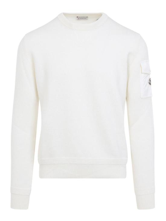 26FW 몽클레어 슬리브 포켓 울 니트 스웨터 L20919C00001M1131034 BEIGE