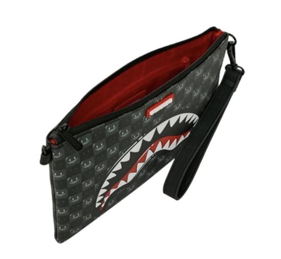 26FW 스프레이그라운드 클러치/파우치 B9318 SHARKS IN PARIS WTF BUBBLY BLACK - SPRAYGROUND