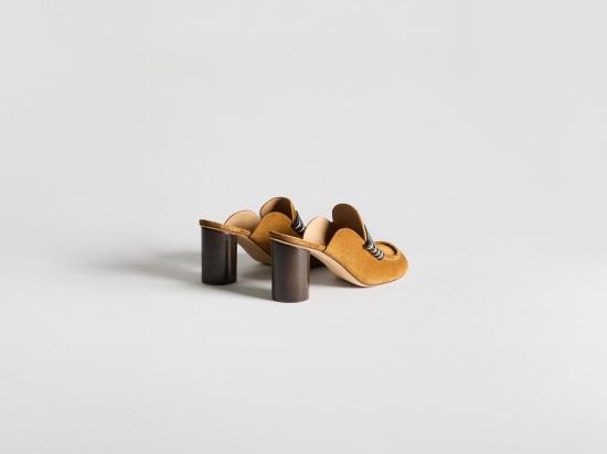 26FW JW앤더슨 힐/펌프스 MU0022LA0413 269 CARAMEL BLACK - JW ANDERSON