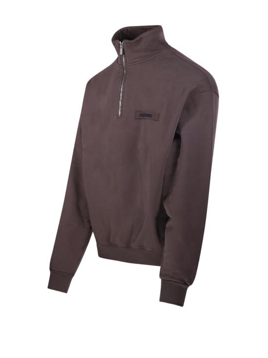 26FW 자크뮈스 하프 집업 스웨트 셔츠 SSM00313AJ00174 850 BROWN - JACQUEMUS