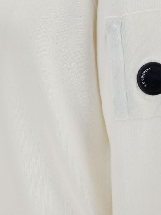 26FW 씨피 컴퍼니 램스울 GRS 크루넥 렌즈 스웨터 RFCMKN707A110149A 103 White - C.P. COMPANY