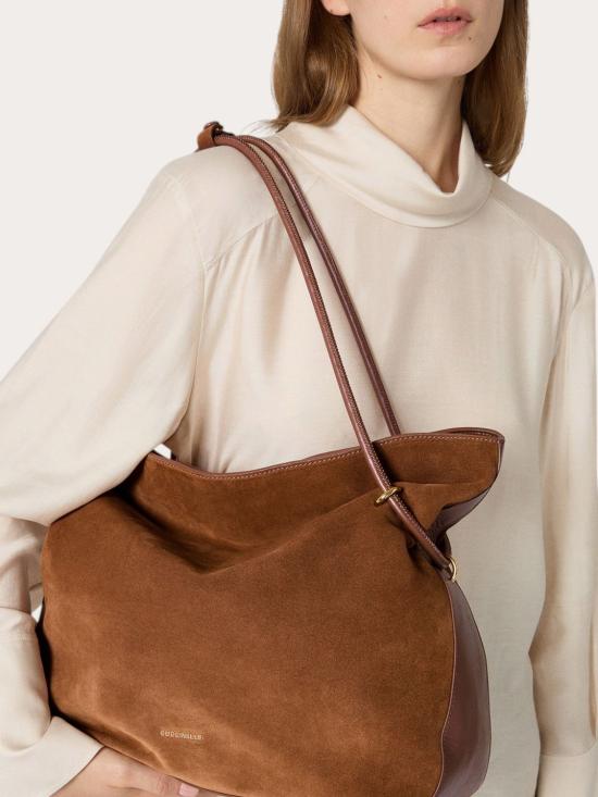 26FW 코치넬리 토트백 E1VEQ110101 W11 Brown - COCCINELLE