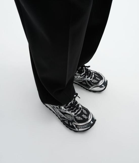 26FW 보테가베네타 스니커즈 755915V2X401350 Black - BOTTEGA VENETA