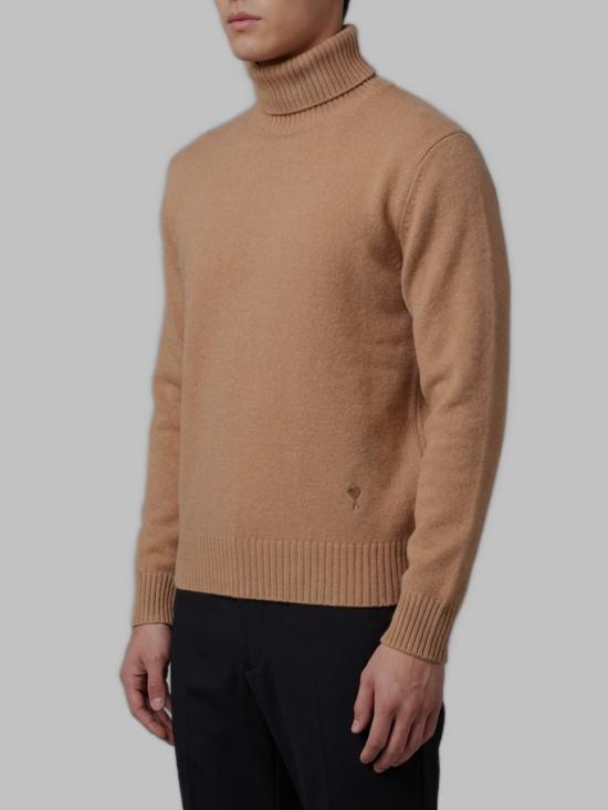 26FW 아미 스웨터 HKS833005 280 CAMEL - AMI