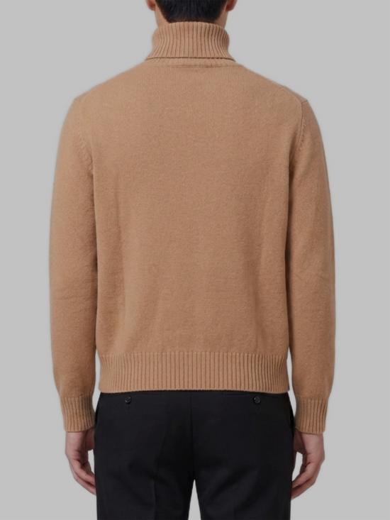 26FW 아미 스웨터 HKS833005 280 CAMEL - AMI