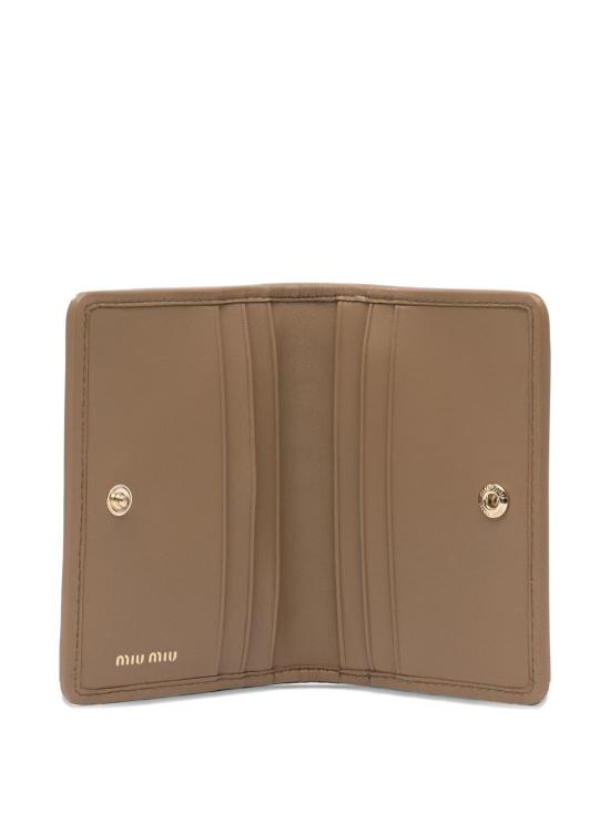 26SS 미우미우 마테라쎄 나파 가죽 카드 지갑 5MC103AFPP F098L BROWN - MIU MIU