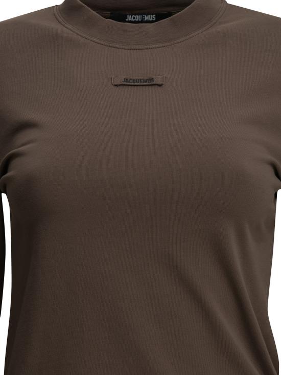 26FW 자크뮈스 그로그랭 로고 롱슬리브 티셔츠 TSW00155AJ00124BROWN - JACQUEMUS
