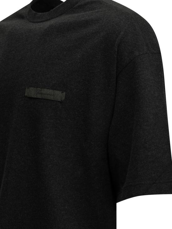 26FW 자크뮈스 반팔 티셔츠 TSU00345AJ00327DARKGREY - JACQUEMUS