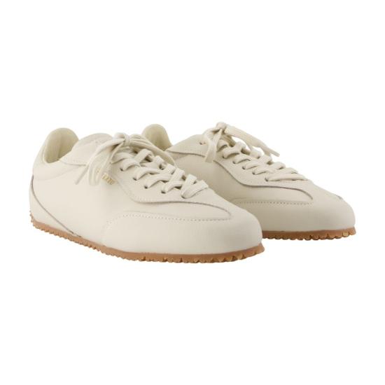 26FW 악셀 아리가토 스니커즈 F4237002 WHITE - AXEL ARIGATO