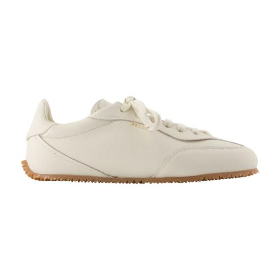 26FW 악셀 아리가토 스니커즈 F4237002 WHITE