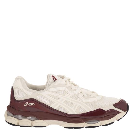 26FW 아식스 스니커즈 1203B081 CREAM RED