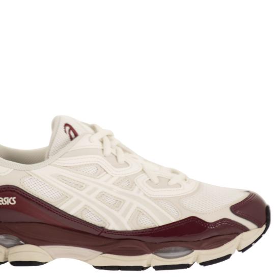 26FW 아식스 스니커즈 1203B081 CREAM RED - ASICS