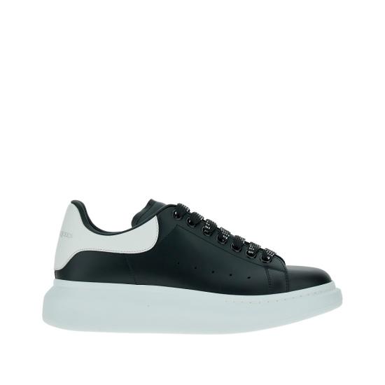 26FW 알렉산더 맥퀸 오버사이즈 드 스니커즈 553680WIAIG Black