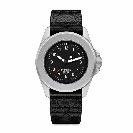 26FW 유니마틱 손목시계 UT4 NERO BLACK