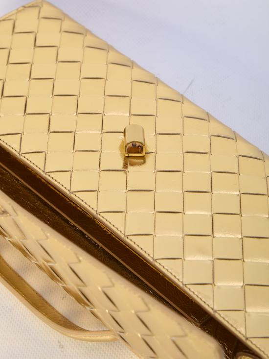 26FW 보테가베네타 안디아모 클러치 741511 GOLD - BOTTEGA VENETA